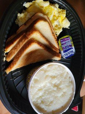 Grits and scrambled eggs