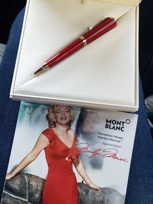 The one that suits me. Marilyn Monroe Ballpoint twist cap pen. Heels and lipstick baby!