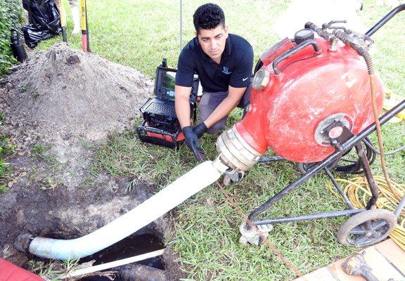 Trenchless pipelining (CIPP) using inversion drum. Zero dig pipe repair for condominiums, houses & more.