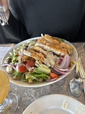 Mediterranean salad with chicken, not enough dressing