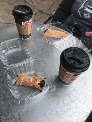 Canoli and coffee