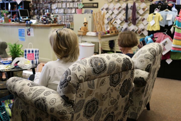 Sitting room - perfect for knitting