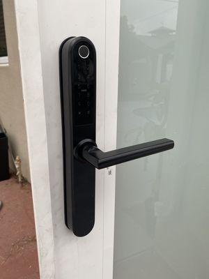 Smart lock with finger print and key fobs