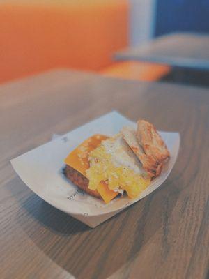 Breakfast sandwich