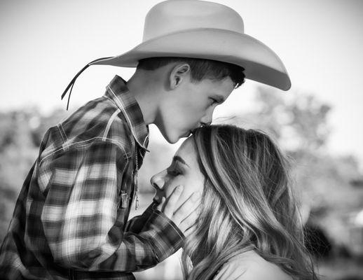 Vaquero-Style Family Shoot