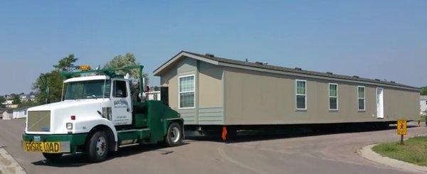 Manufactured home mover in Memphis, TN.