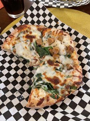 Spinach pizza