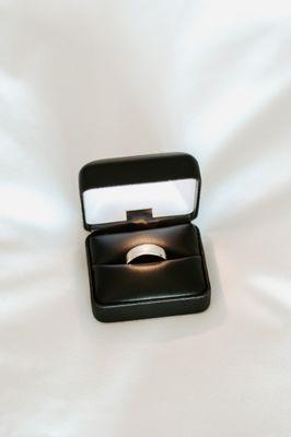 Photo of men's wedding band.