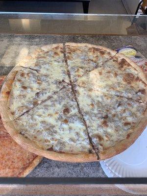 Cheesesteak pizza