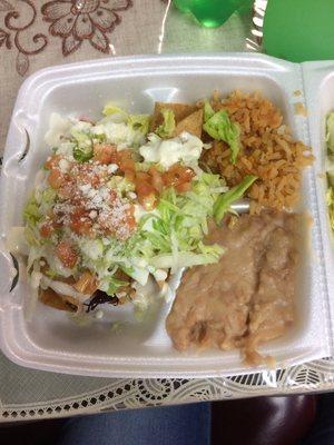 Tacos dorados