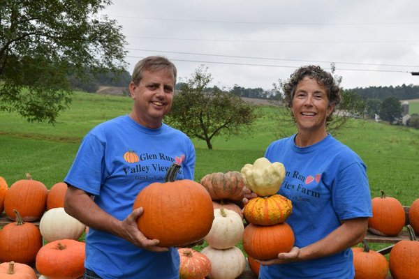 Meet the owners/operators, Jeff & Rhonda Stoltzfus.