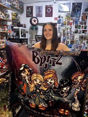 Rare bratz blanket for only 12$!