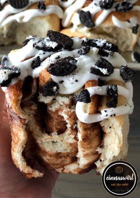 Oreo sweet roll