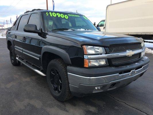 2005 Chevy Avalanche 1500 LT Z71 4WD Crew Cab - Stock #155 - $10,900