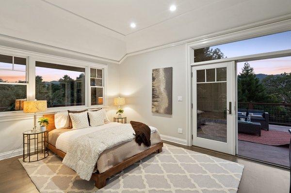 Master Bedroom at Oak Knoll with door directly onto deck