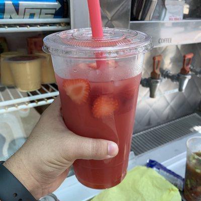 Agua fresca de Fresa