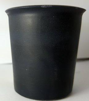 Get a true black candle with black black black candle dye snibbles.