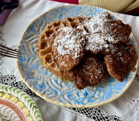 Chicken & Waffles