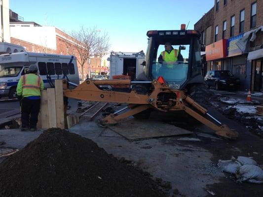 Relaying new sewer in Brooklyn