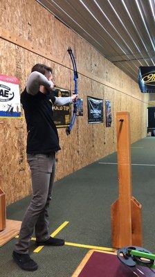 Indoor range with rental bows