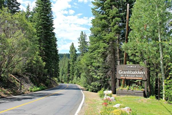 Driving into Granlibakken Valley