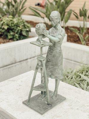 Sculpture of womenhood