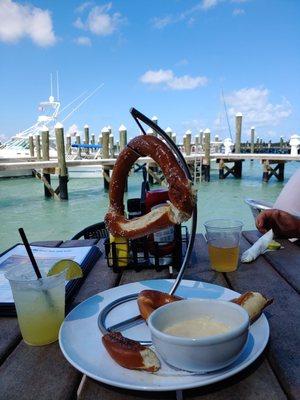 Best pretzel and beer cheese of my entire life!!!!!