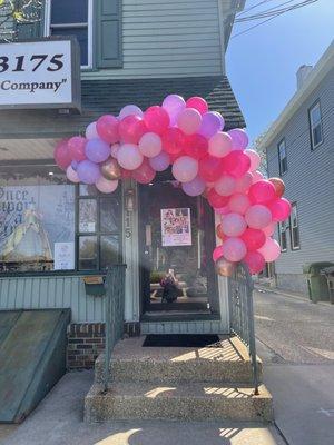 A Balloon Arch is a great way to get your business extra attention.