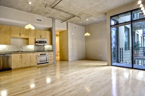 Professional Photo of our listing at M2i #522 in Downtown San Diego.