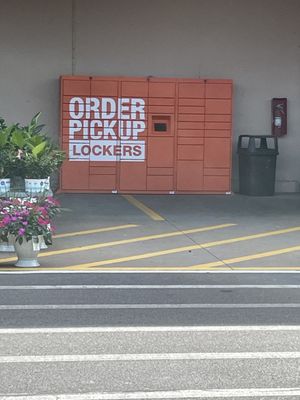 Pickup order locker