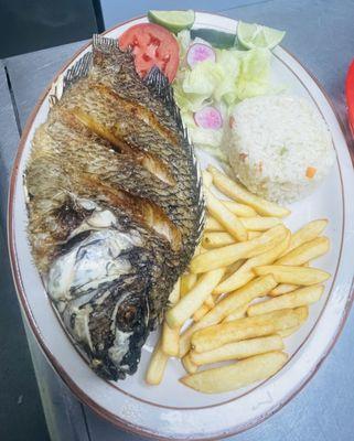 Mojarra frita