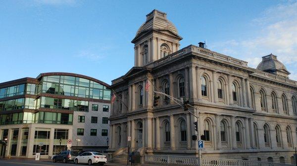 Custom House being all majestic and what not.