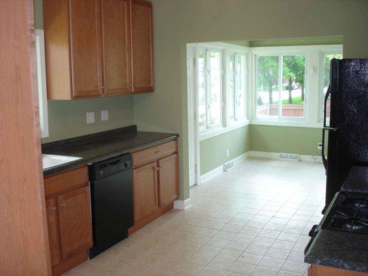 fully remodeled kitchen.