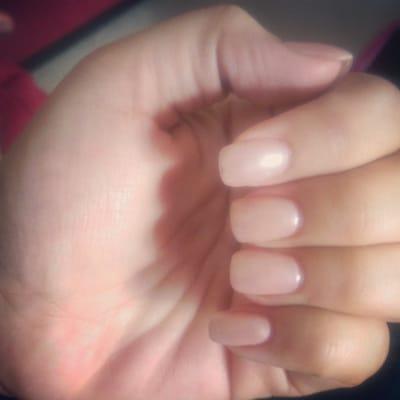 2nd time seeing Gigi for my fill ins , i'm a nude nail color fan ... She does a great job .