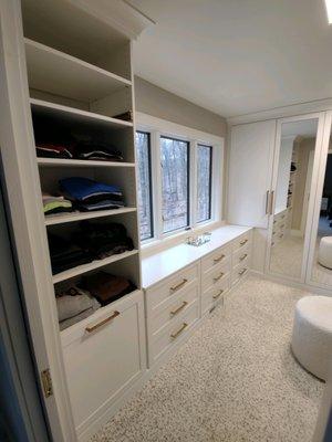 Walk-in Closet