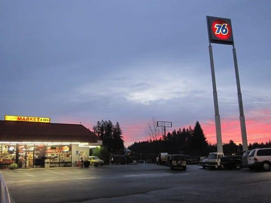 Sunshine Deli 76. North Plains, OR right off Hwy 26.