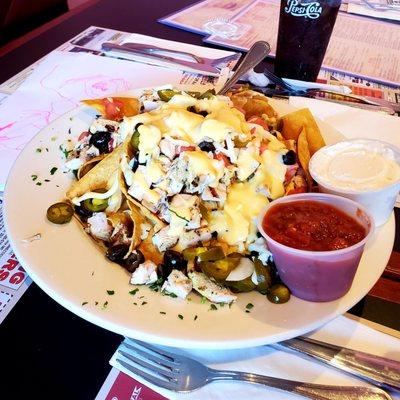 Max's Nachos with Chicken