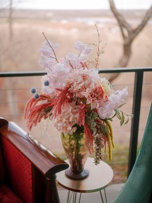 Rent our stunning oversized silk flower arrangements.