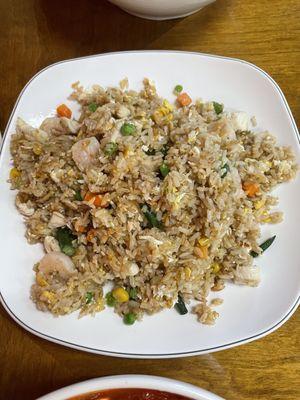 Bokeumbap (fried rice)