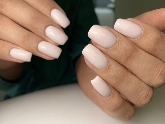 Hard gel nails-strong and beautiful