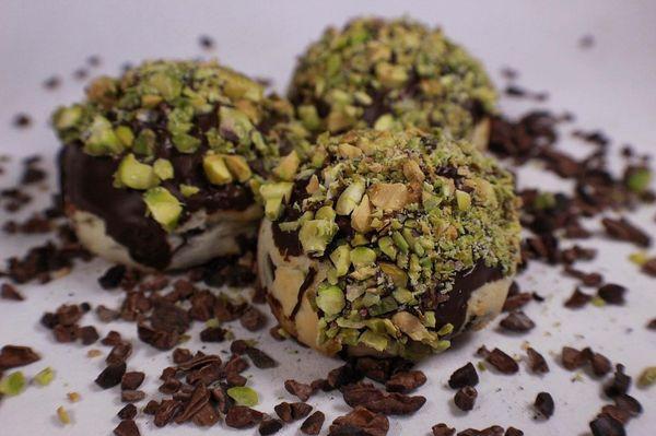 Pistachio cannoli cookies