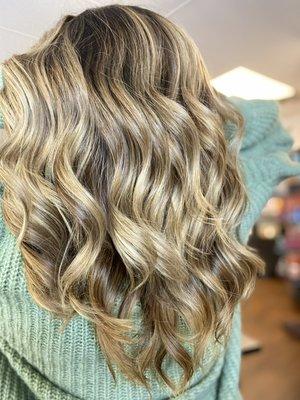 Shadow Root Balayage Honey