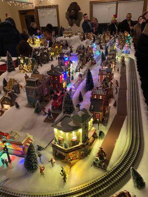 Holiday lights train room