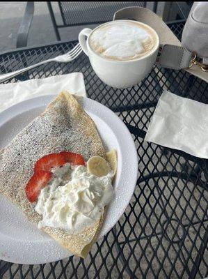 Strawberry banana crepe &latte