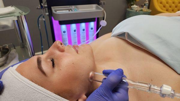 The Hydrafacial starts with Lymphatic drainage