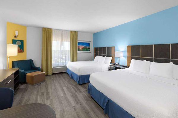 Days Inn & Suites By Wyndham Lubbock Medical Center