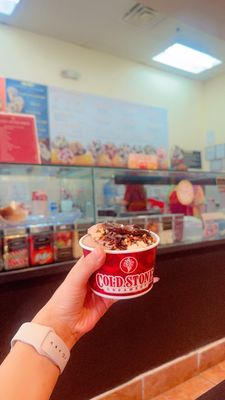 Loved the ice cream! Chocolate flavor with many toppings options. Highly recommend!