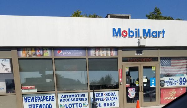 Exterior of  Mobil Mart that Anton's Car care center is attached to.