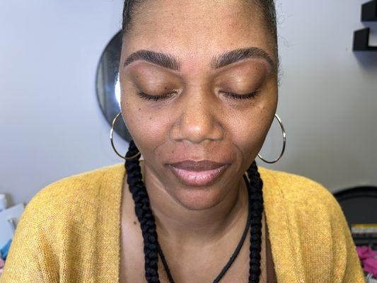 Eyebrow sculpt