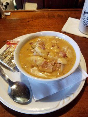 Homemade  bacon cheeseburger  soup !